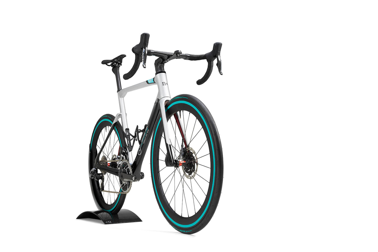 Mercedes-AMG PETRONAS F1® Team V13 Édition Route